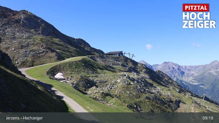 Archiv Foto Webcam Bergstation Hochzeiger im Pitztal