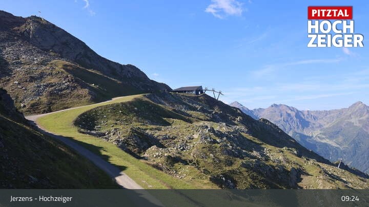 Archiv Foto Webcam Bergstation Hochzeiger im Pitztal