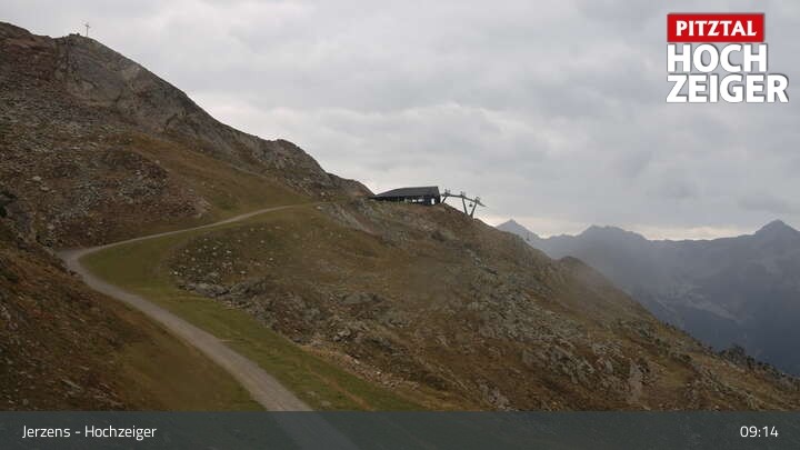 Archiv Foto Webcam Bergstation Hochzeiger im Pitztal