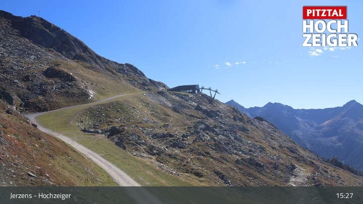 Archived image Webcam Pitztal - Hochzeiger Top station