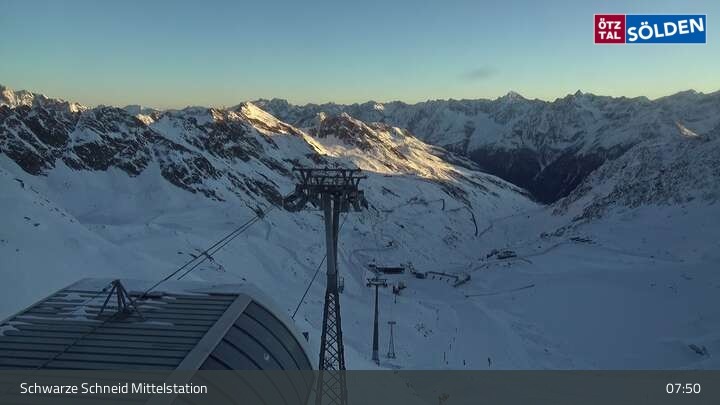 Archiv Foto Webcam Sölden - Gondelbahn Schwarze Schneid