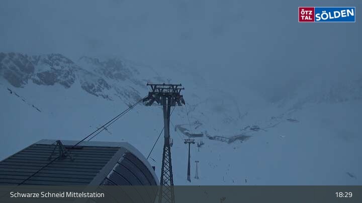 Archiv Foto Webcam Sölden - Gondelbahn Schwarze Schneid