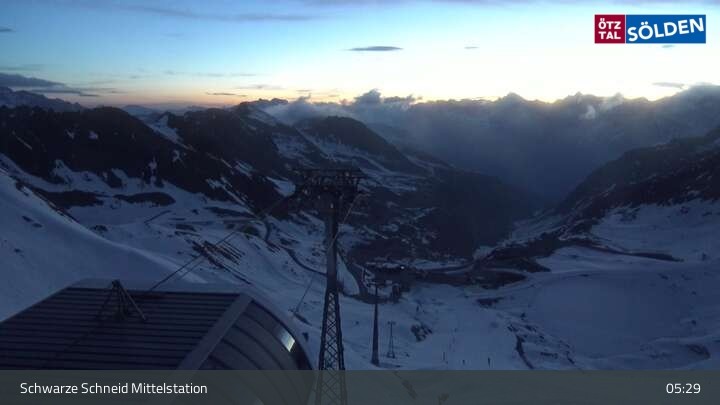 Archiv Foto Webcam Sölden - Gondelbahn Schwarze Schneid