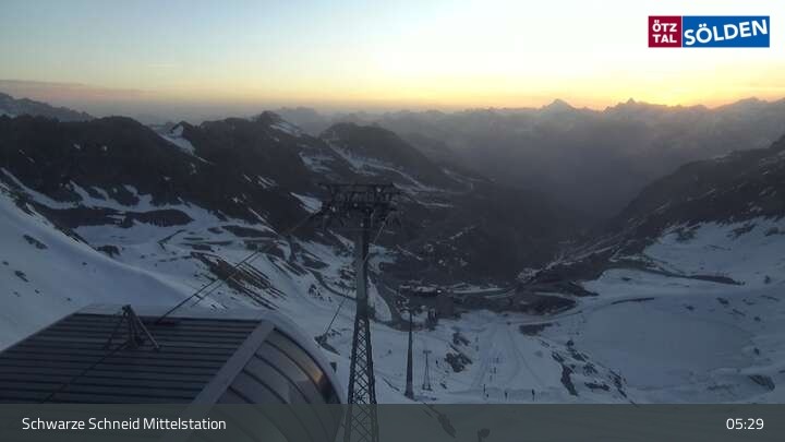 Archiv Foto Webcam Sölden - Gondelbahn Schwarze Schneid