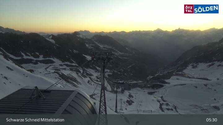 Archiv Foto Webcam Sölden - Gondelbahn Schwarze Schneid
