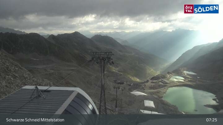 Archiv Foto Webcam Sölden - Gondelbahn Schwarze Schneid