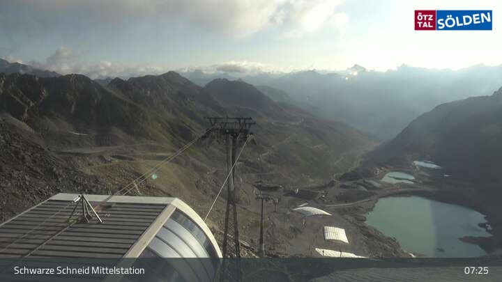 Archived image Webcam Sölden - Schwarze Schneid Cable Car