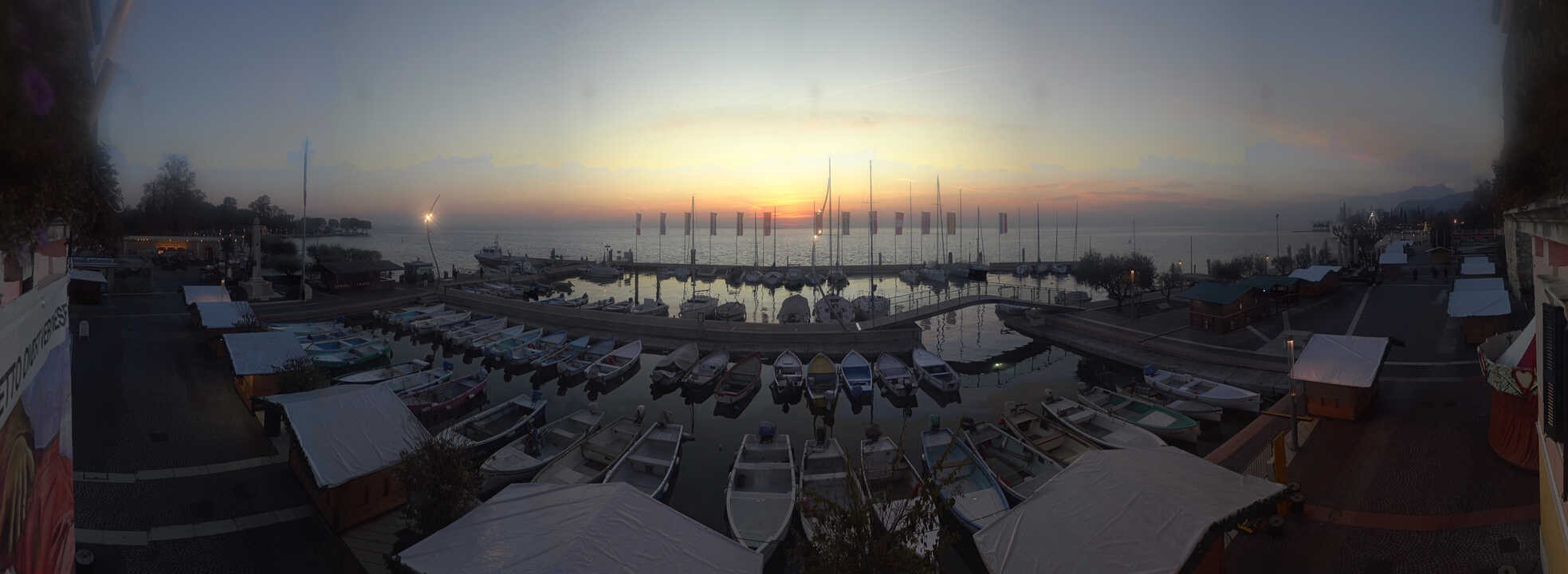 Archiv Foto Webcam Gardasee - Bardolino Hafen