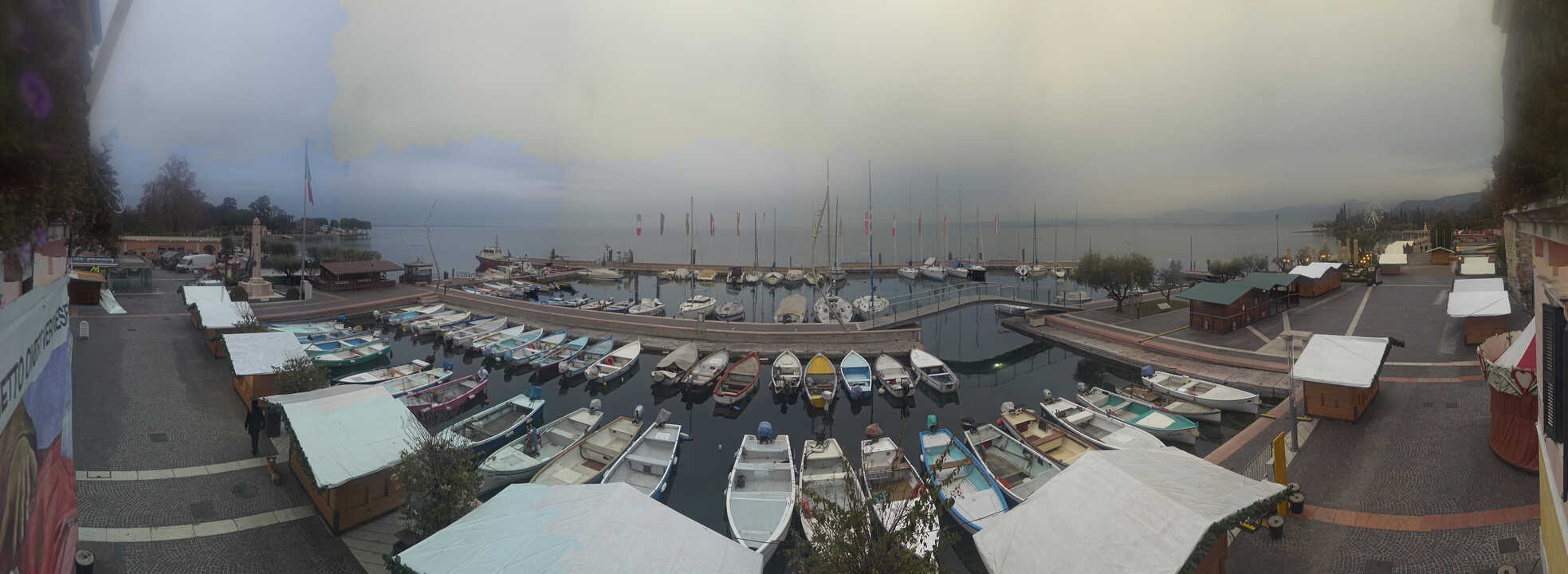 Archiv Foto Webcam Gardasee - Bardolino Hafen