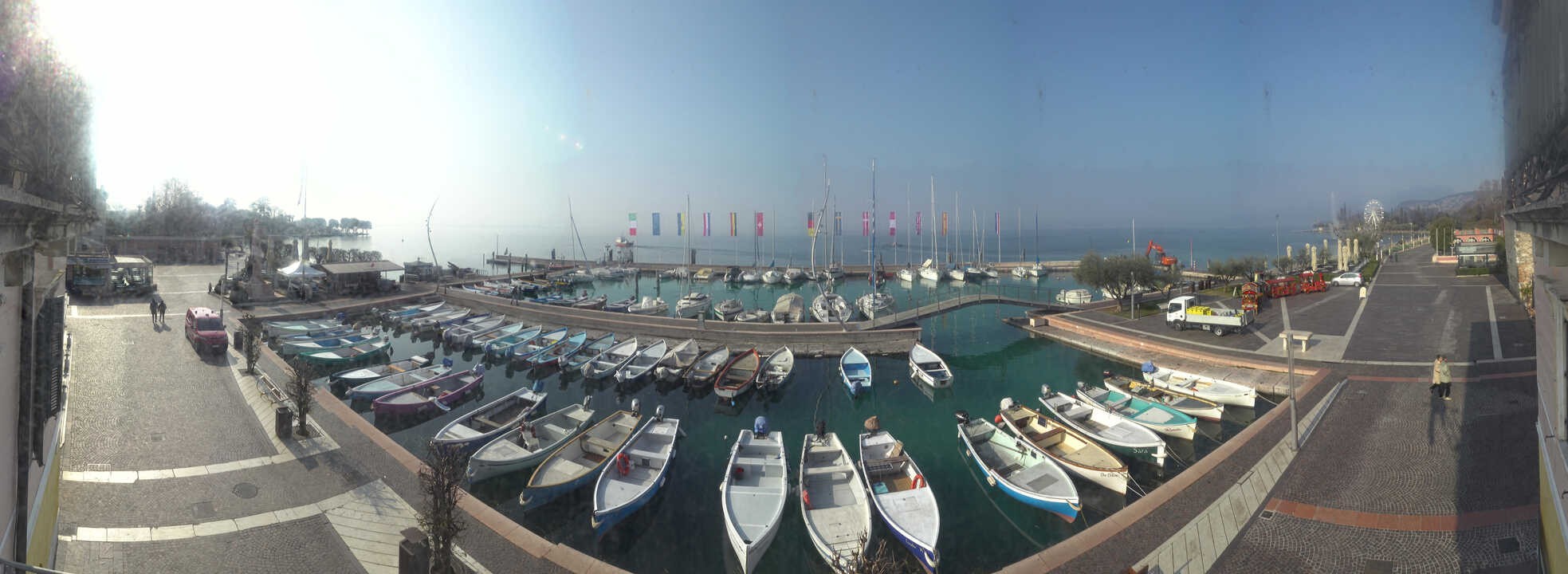 Archived image Webcam Lago di Garda - Harbour of Bardolino
