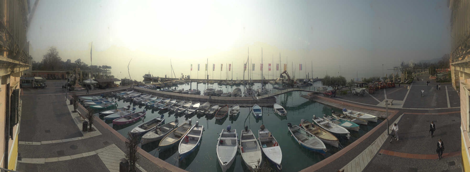Archived image Webcam Lago di Garda - Harbour of Bardolino
