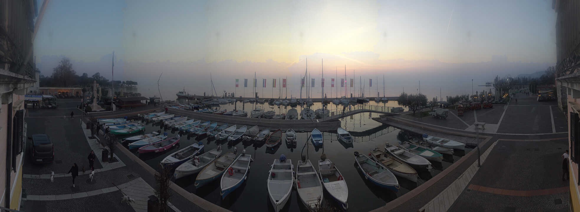 Archived image Webcam Lago di Garda - Harbour of Bardolino