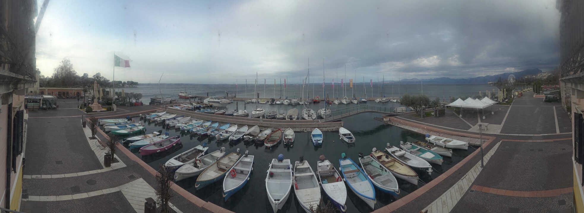 Archived image Webcam Lago di Garda - Harbour of Bardolino