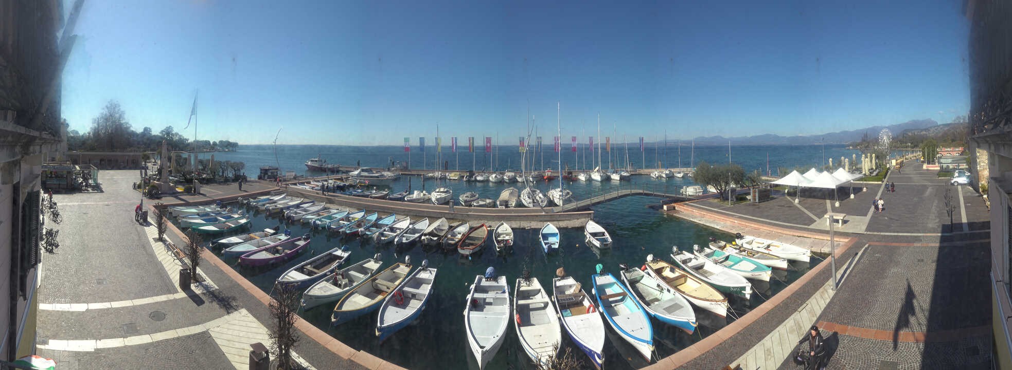 Archiv Foto Webcam Gardasee - Bardolino Hafen