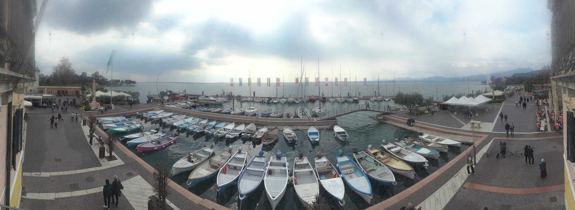 Archived image Webcam Lago di Garda - Harbour of Bardolino