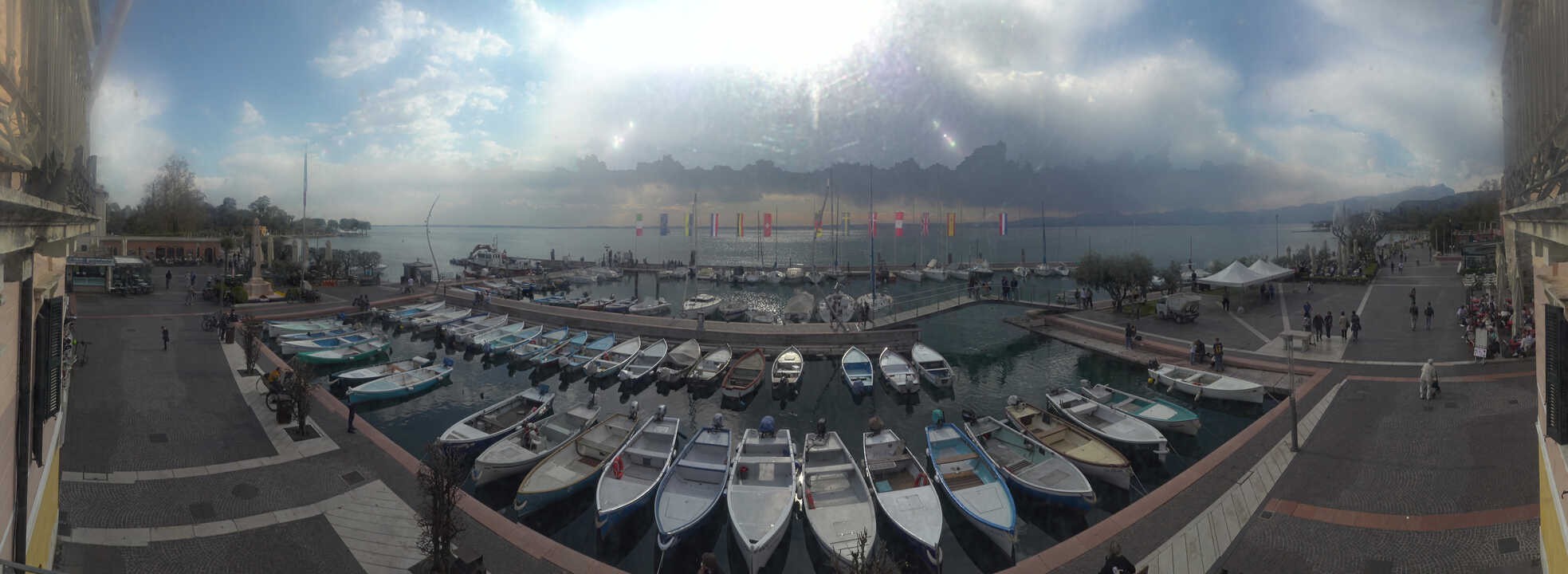 Archived image Webcam Lago di Garda - Harbour of Bardolino