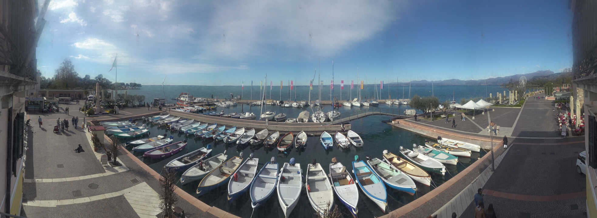 Archiv Foto Webcam Gardasee - Bardolino Hafen