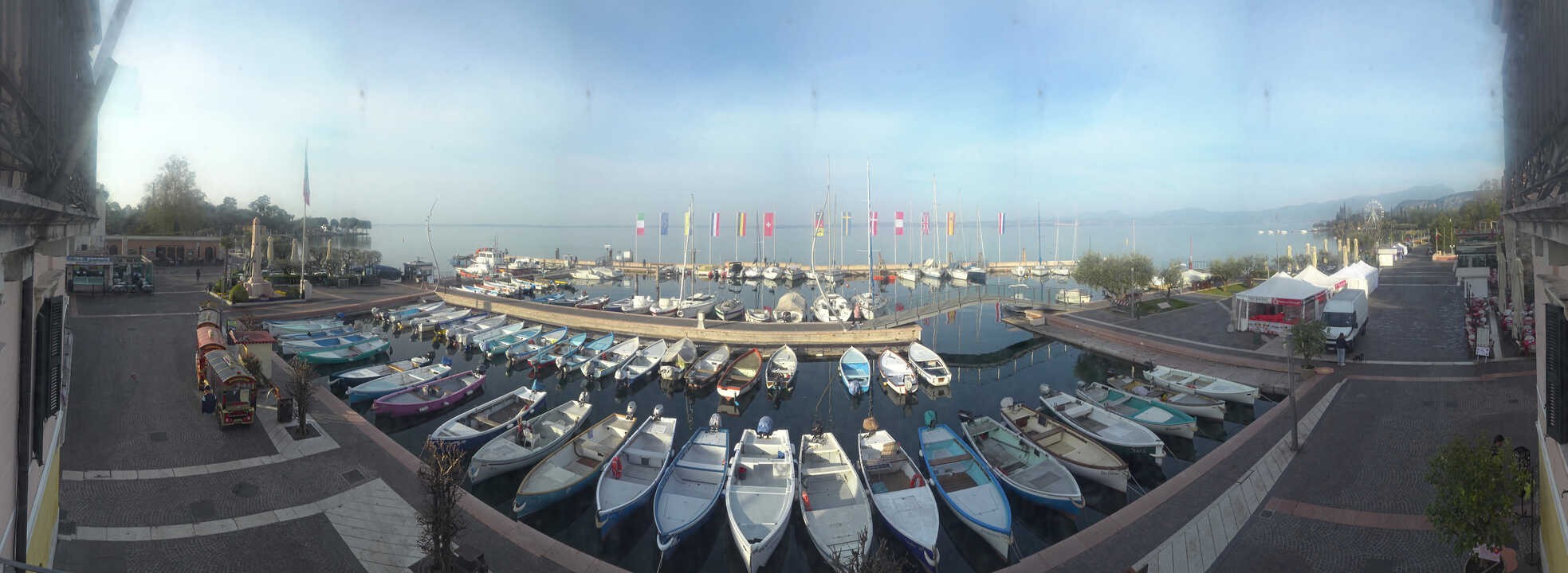 Archiv Foto Webcam Gardasee - Bardolino Hafen