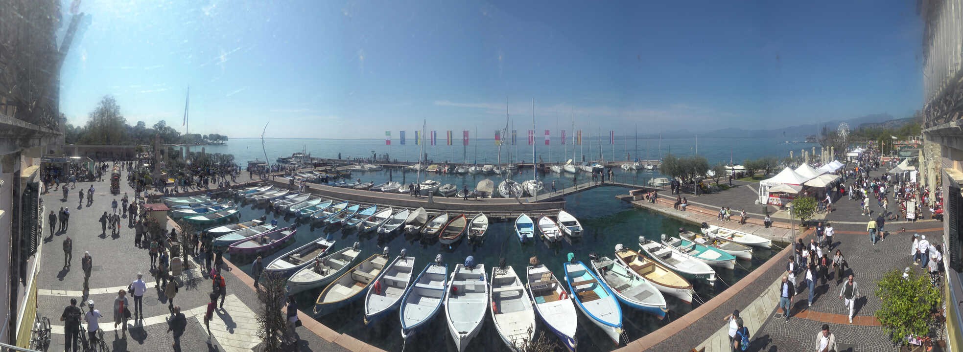 Archiv Foto Webcam Gardasee - Bardolino Hafen