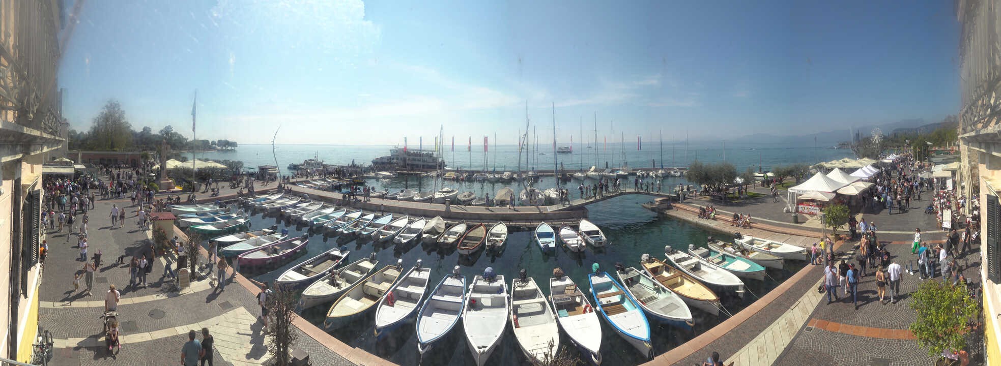 Archiv Foto Webcam Gardasee - Bardolino Hafen