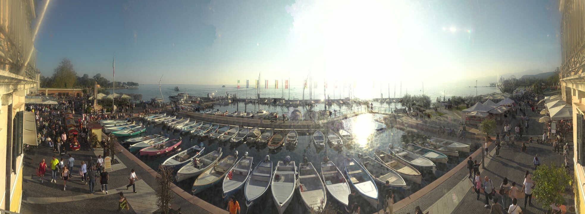 Archiv Foto Webcam Gardasee - Bardolino Hafen