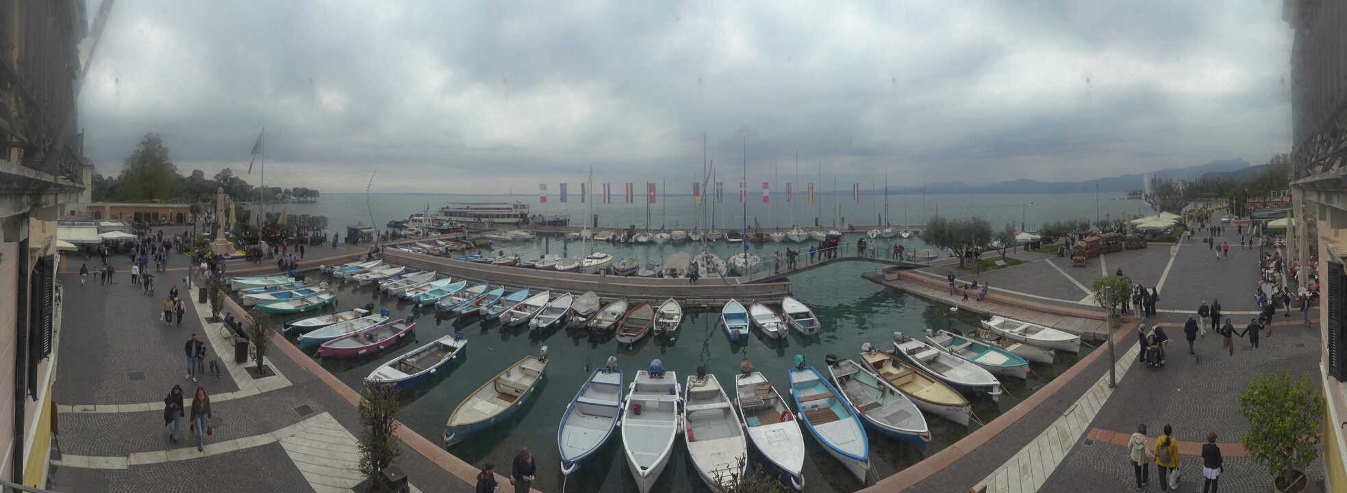 Archiv Foto Webcam Gardasee - Bardolino Hafen