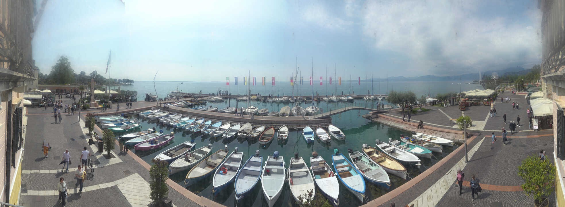 Archiv Foto Webcam Gardasee - Bardolino Hafen