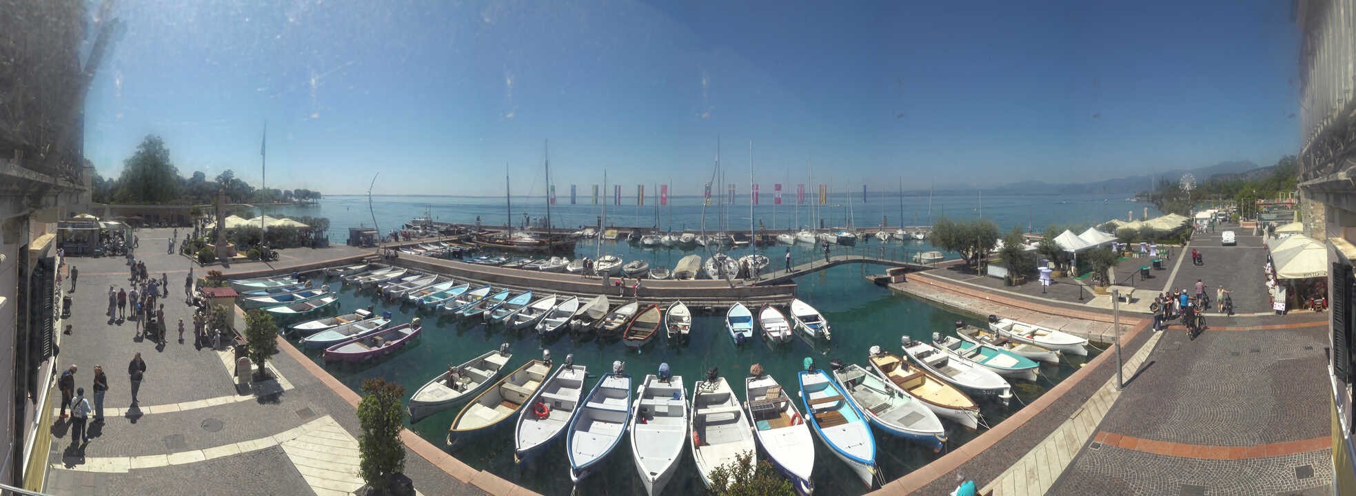 Archiv Foto Webcam Gardasee - Bardolino Hafen