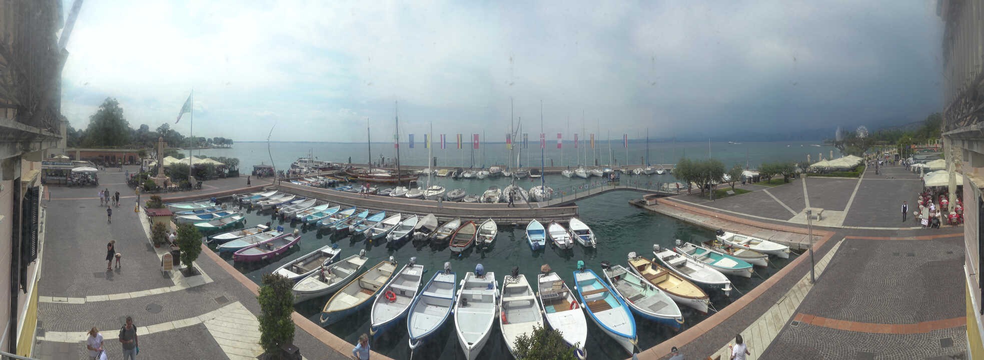 Archiv Foto Webcam Gardasee - Bardolino Hafen