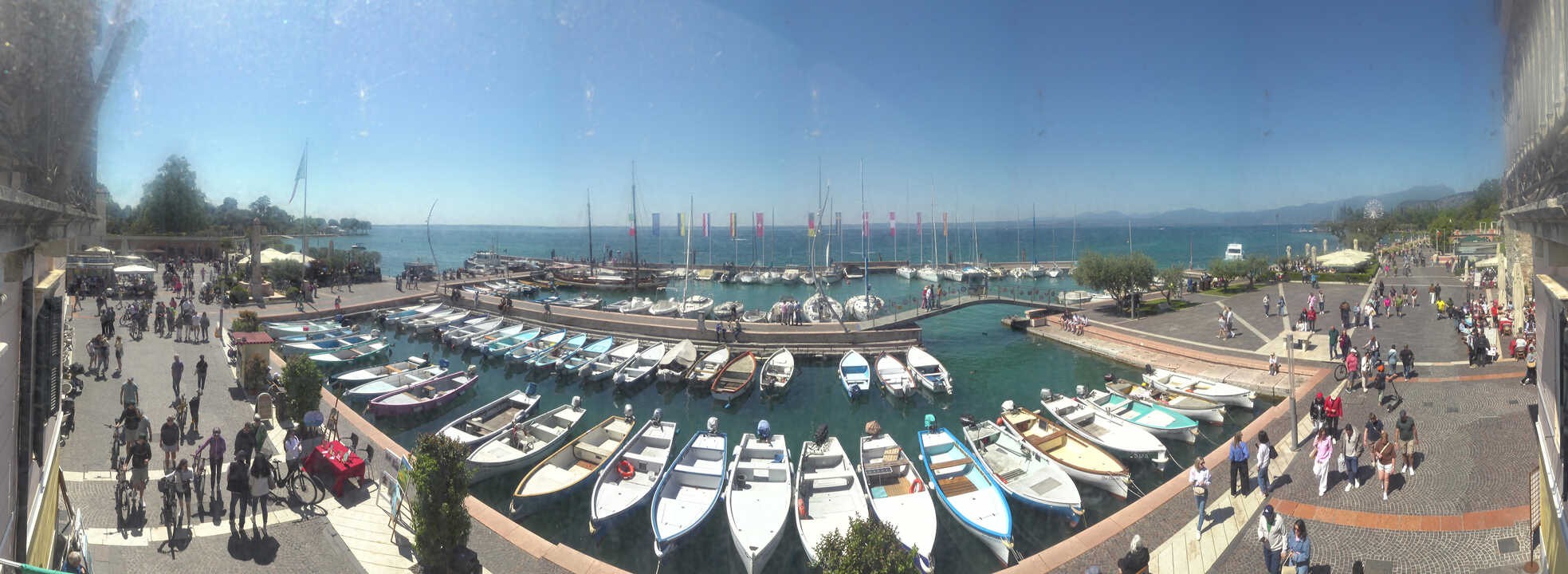 Archived image Webcam Lago di Garda - Harbour of Bardolino