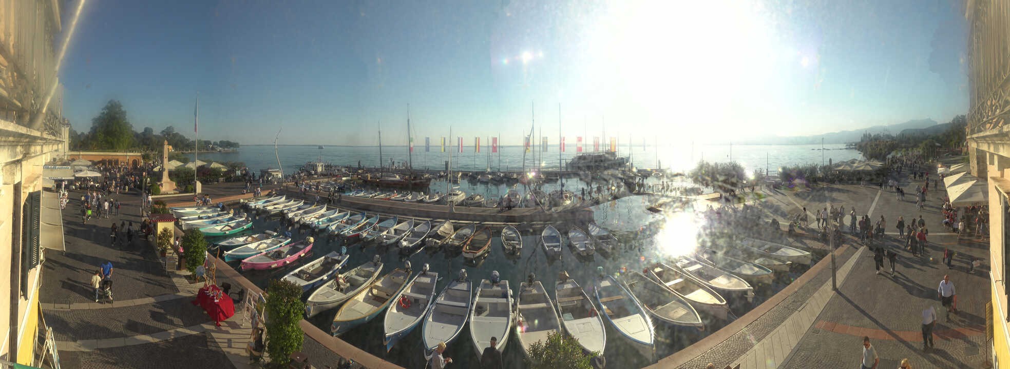 Archived image Webcam Lago di Garda - Harbour of Bardolino