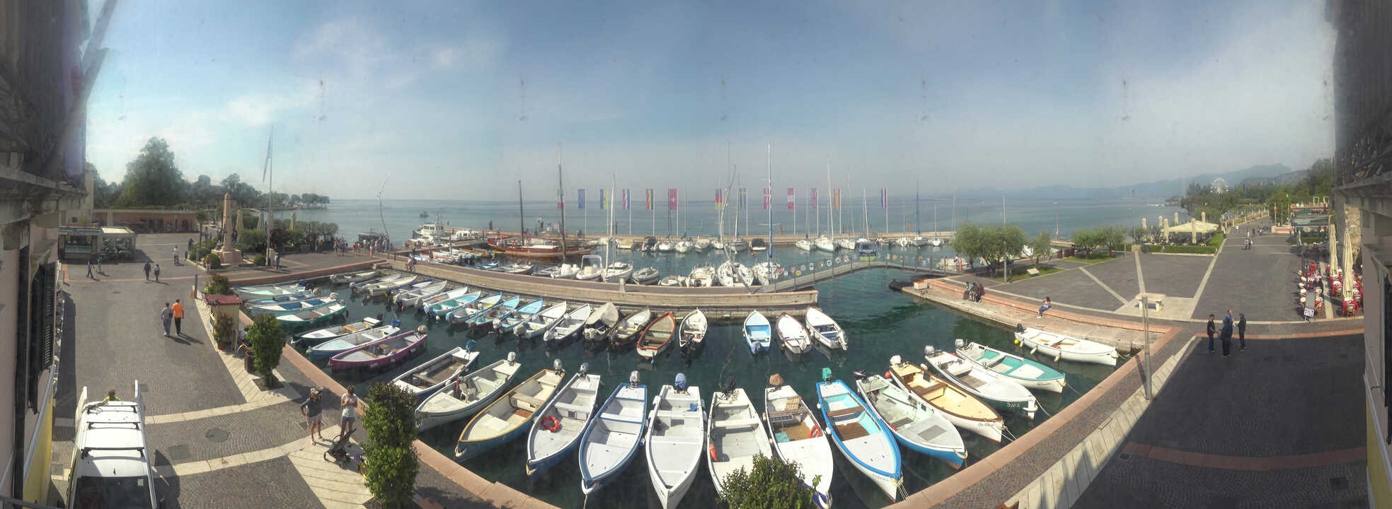 Archived image Webcam Lago di Garda - Harbour of Bardolino
