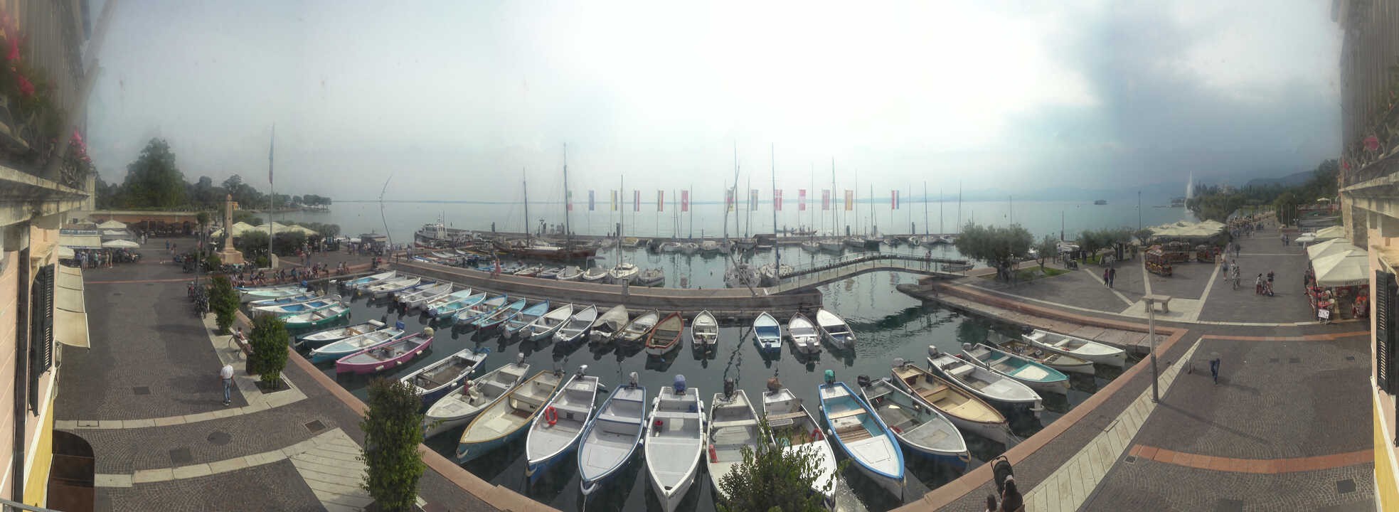 Archived image Webcam Lago di Garda - Harbour of Bardolino