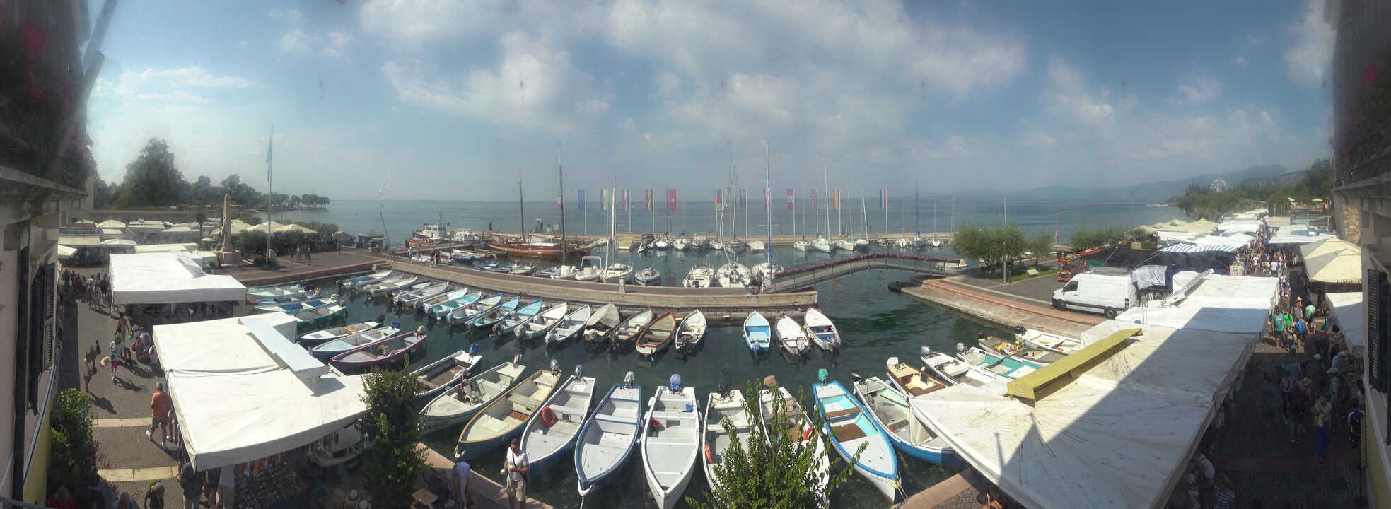 Archived image Webcam Lago di Garda - Harbour of Bardolino