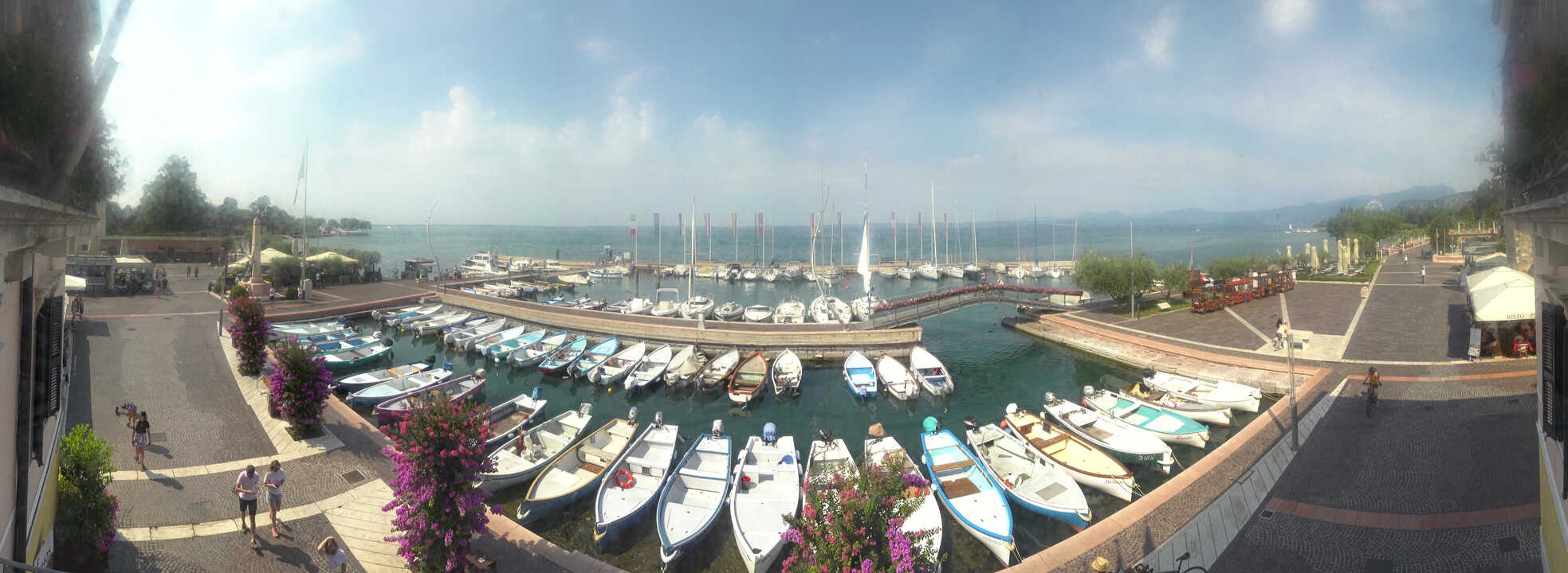 Archiv Foto Webcam Gardasee - Bardolino Hafen