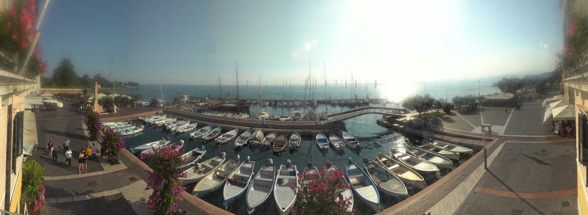 Archived image Webcam Lago di Garda - Harbour of Bardolino