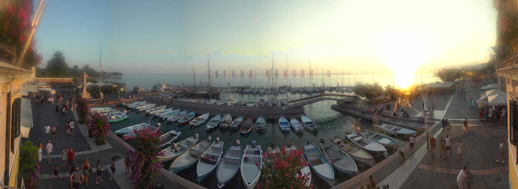 Archived image Webcam Lago di Garda - Harbour of Bardolino