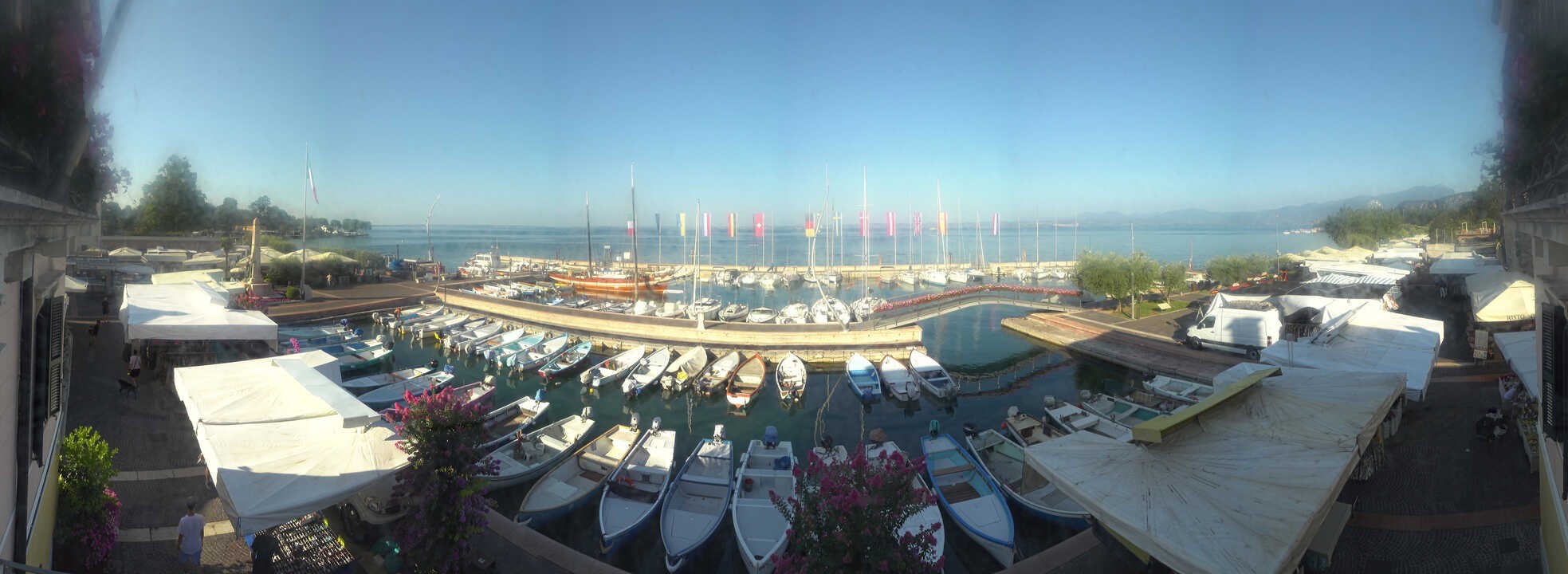 Archived image Webcam Lago di Garda - Harbour of Bardolino