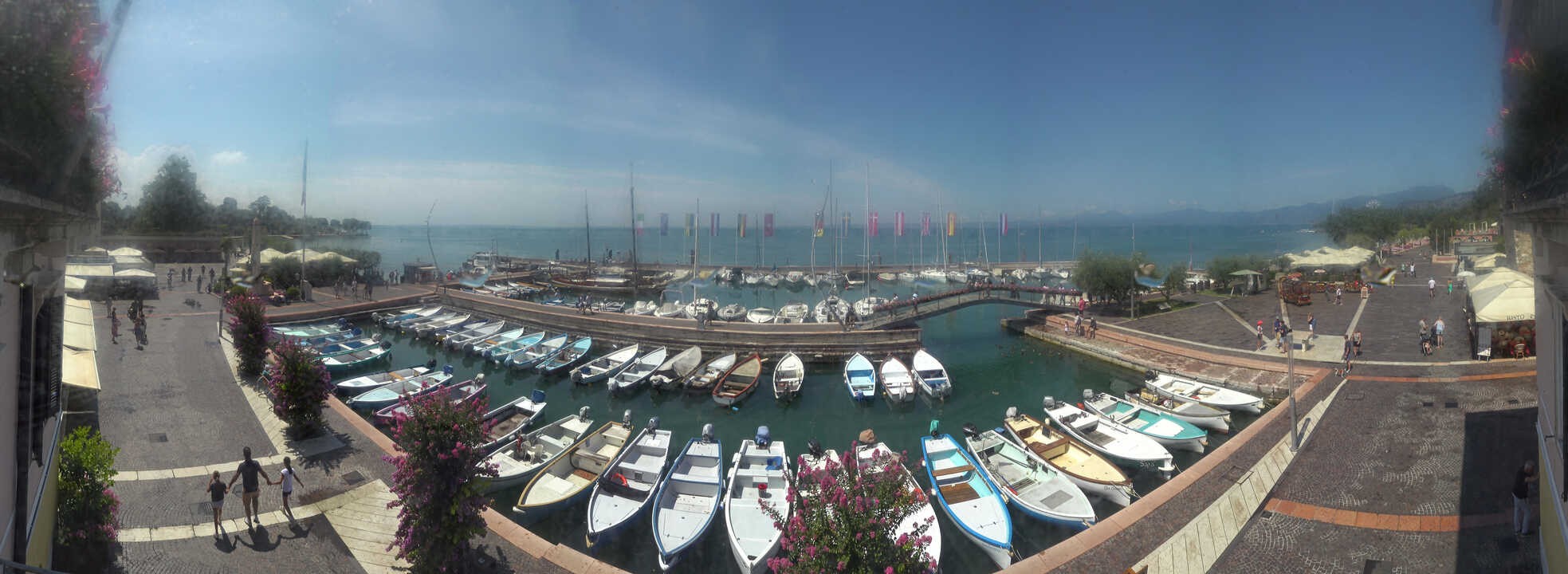 Archiv Foto Webcam Gardasee - Bardolino Hafen