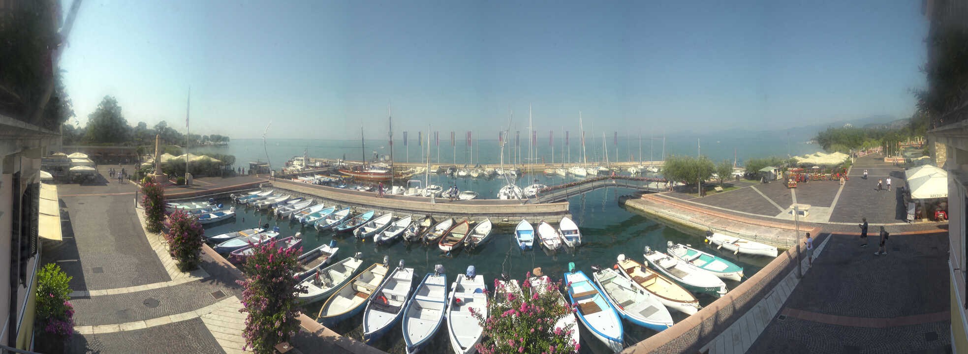 Archiv Foto Webcam Gardasee - Bardolino Hafen
