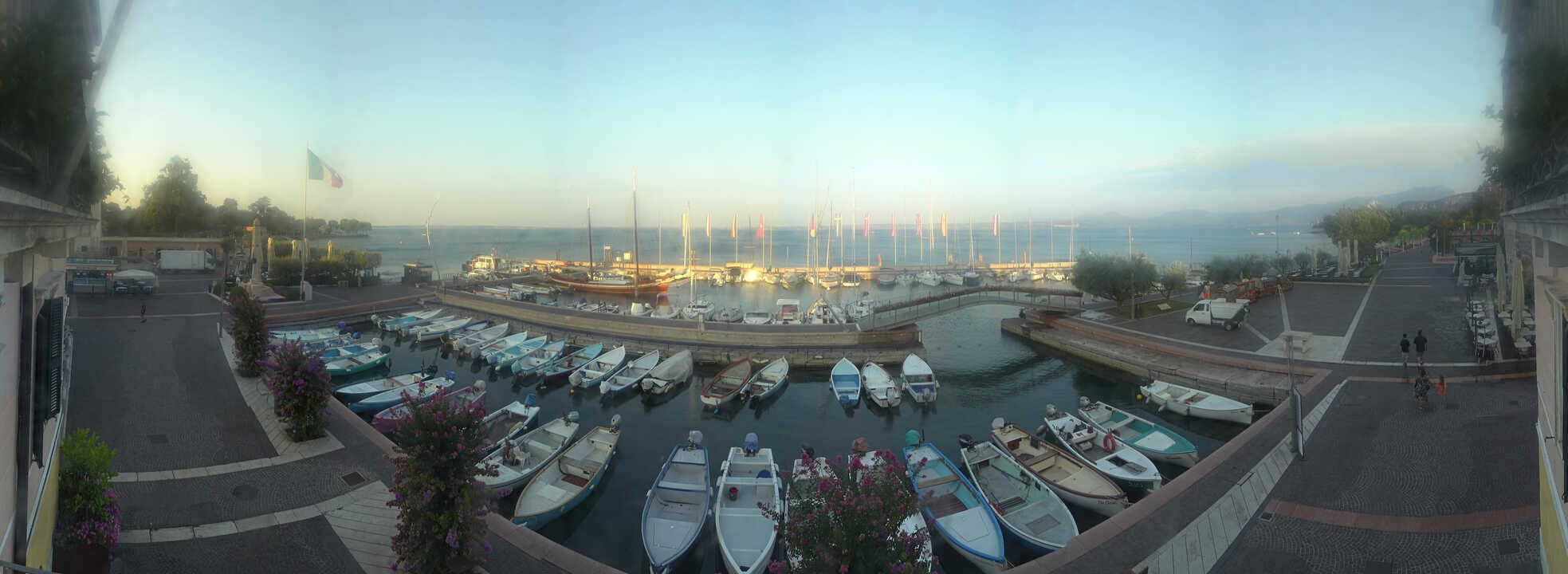 Archived image Webcam Lago di Garda - Harbour of Bardolino