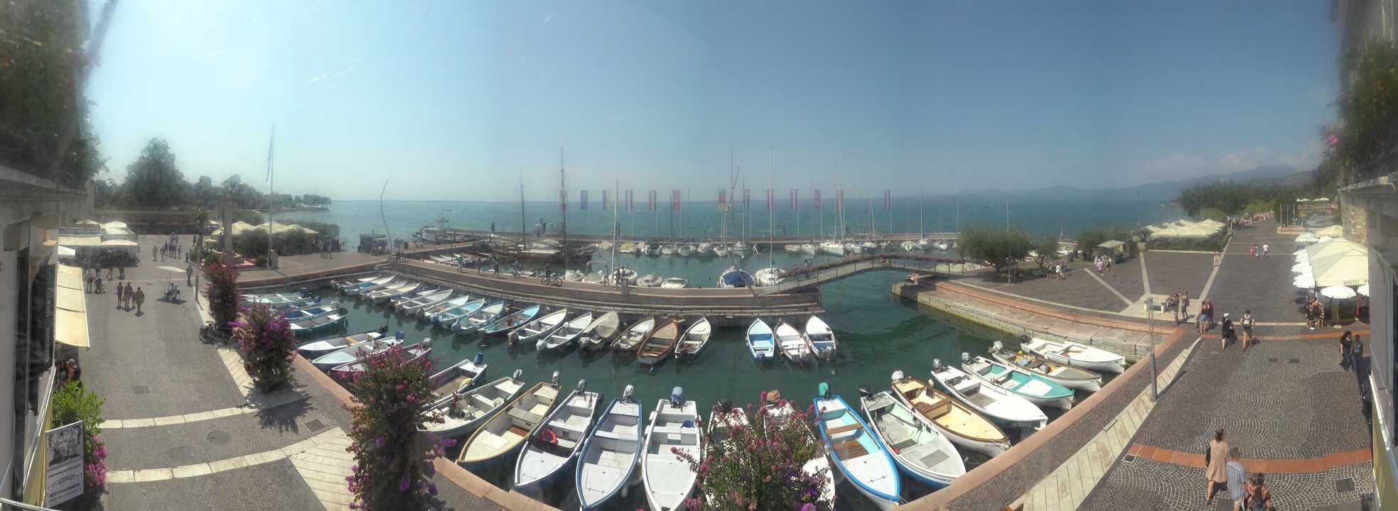 Archiv Foto Webcam Gardasee - Bardolino Hafen