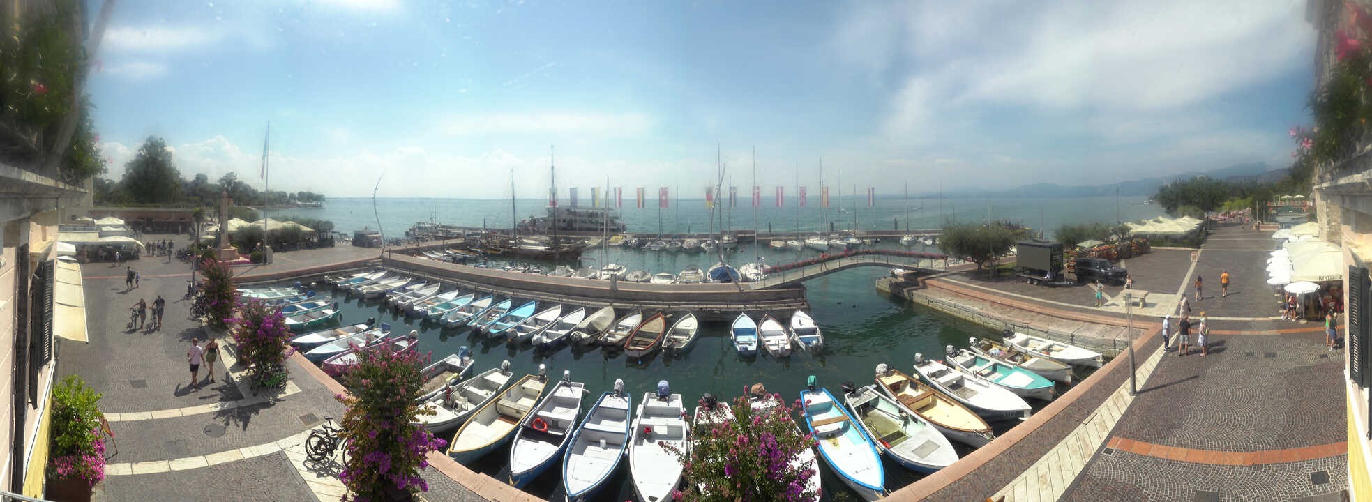 Archiv Foto Webcam Gardasee - Bardolino Hafen