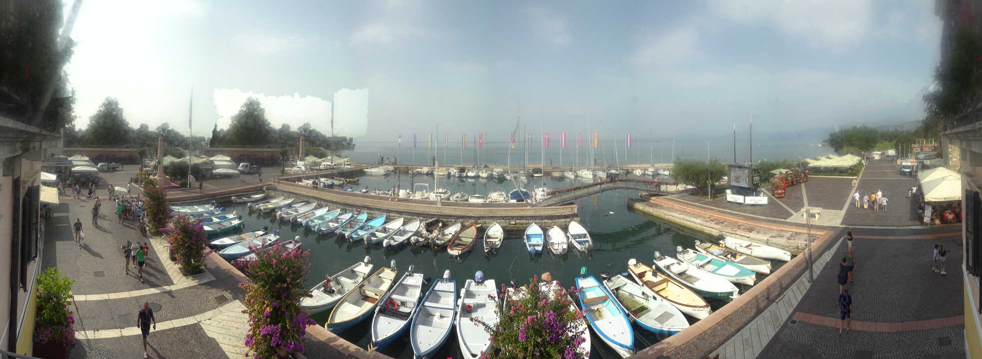 Archiv Foto Webcam Gardasee - Bardolino Hafen