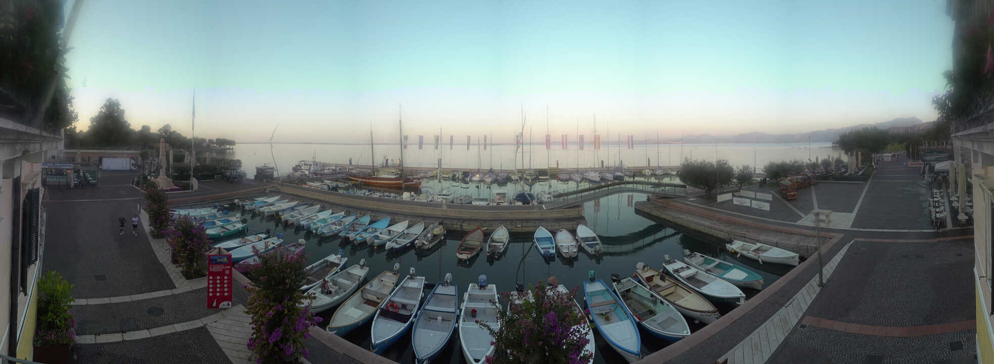 Archived image Webcam Lago di Garda - Harbour of Bardolino