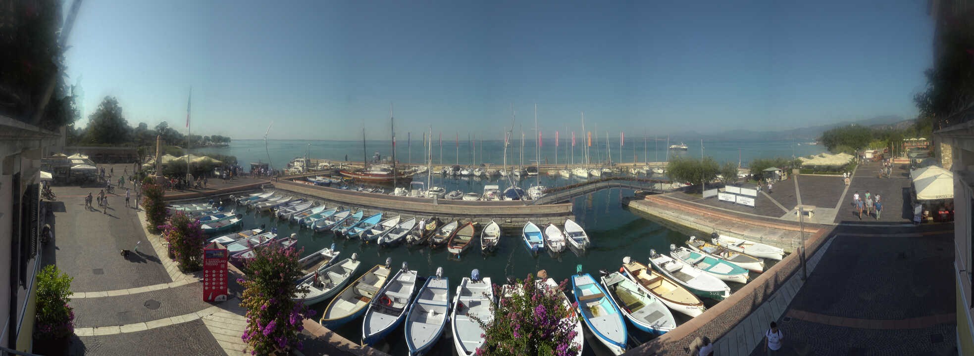 Archived image Webcam Lago di Garda - Harbour of Bardolino