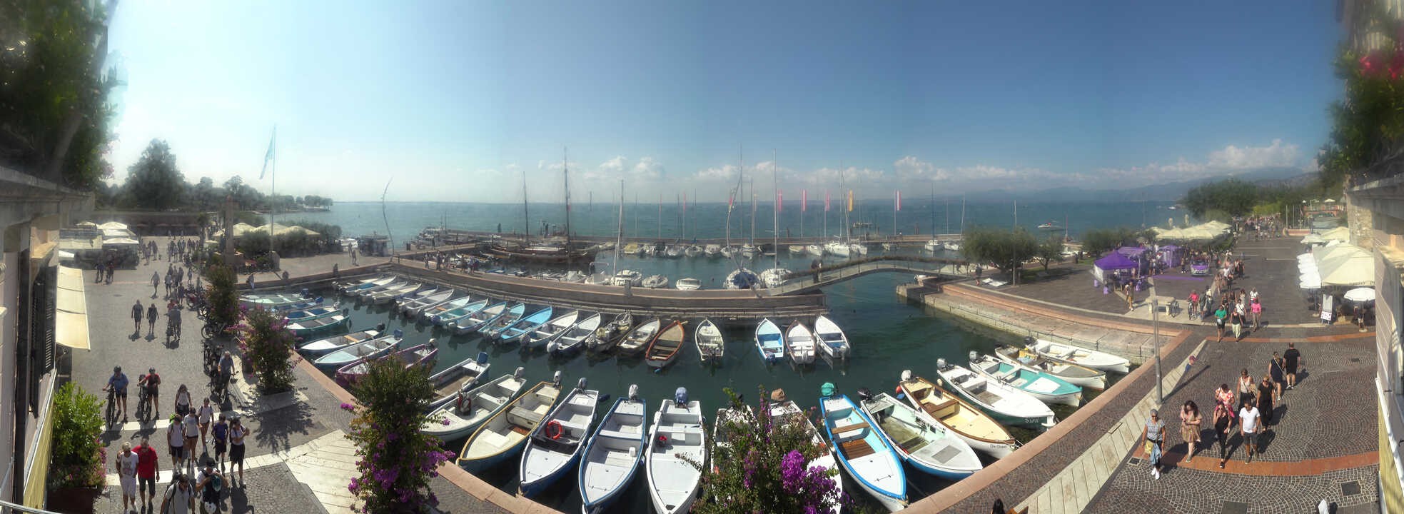 Archiv Foto Webcam Gardasee - Bardolino Hafen