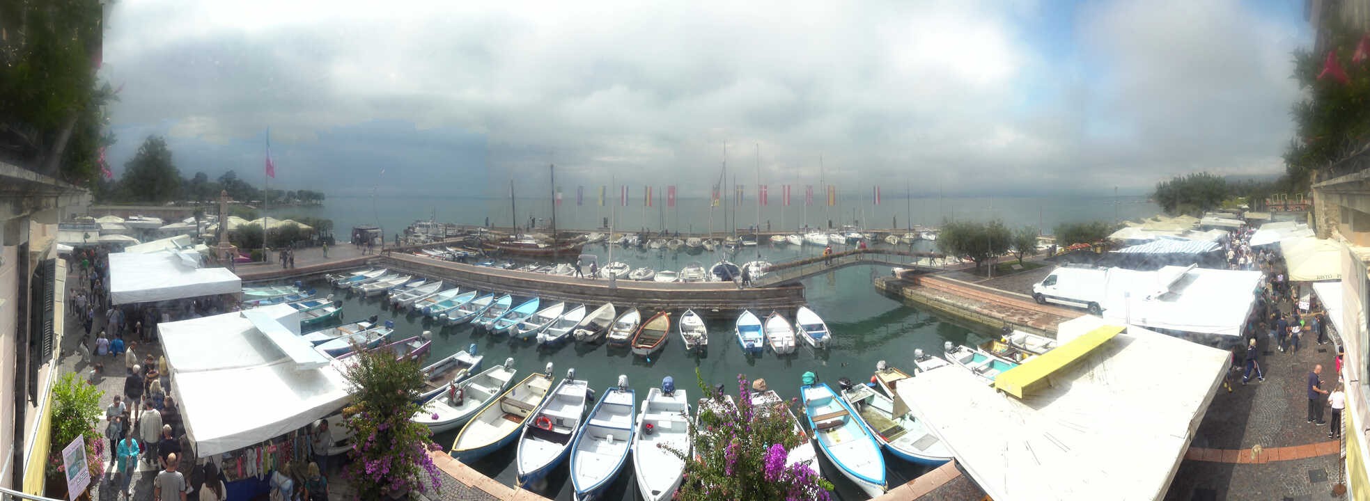 Archiv Foto Webcam Gardasee - Bardolino Hafen