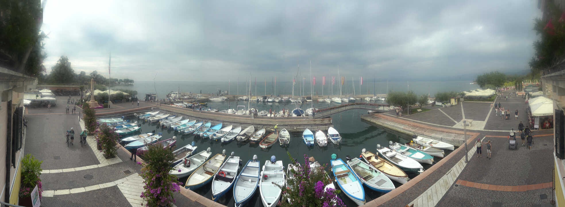 Archived image Webcam Lago di Garda - Harbour of Bardolino