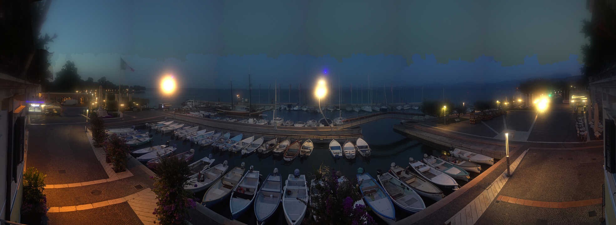 Archived image Webcam Lago di Garda - Harbour of Bardolino
